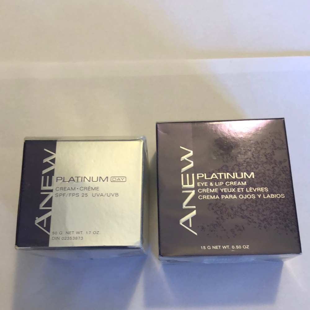 ANEW BUNDLE OF 2 DAY CREAM SPF 25 & EYE ,LIP CREAM - Picture 5 of 9